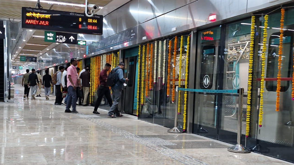 方大站臺屏蔽門系統護航！印度首條全地下地鐵孟買地鐵3號線全線通車